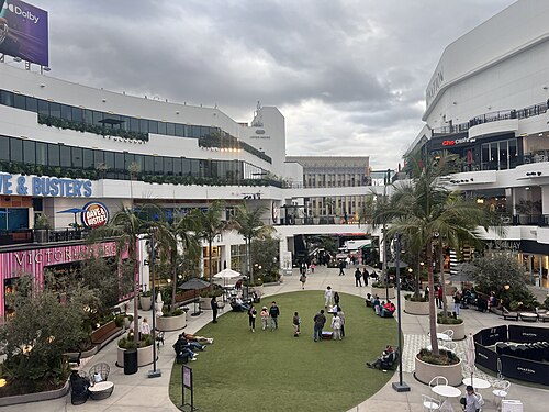 Hollywood and Highland
